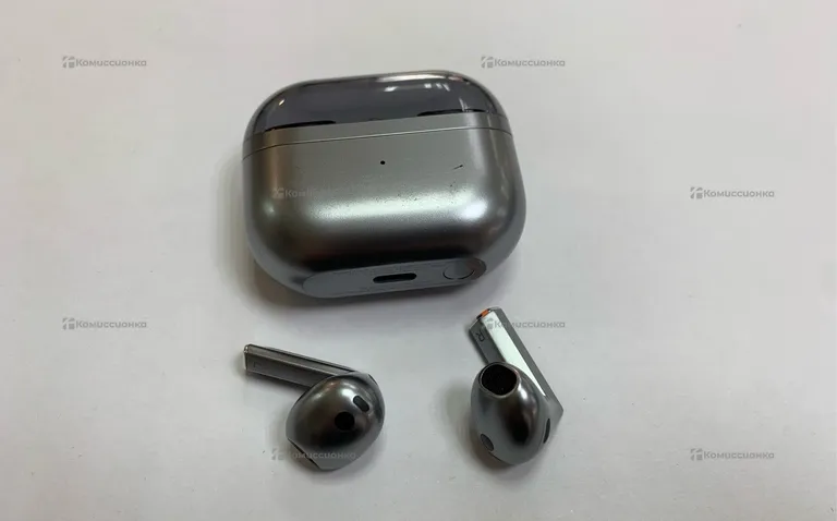 Наушники  Samsung Galaxy Buds 3