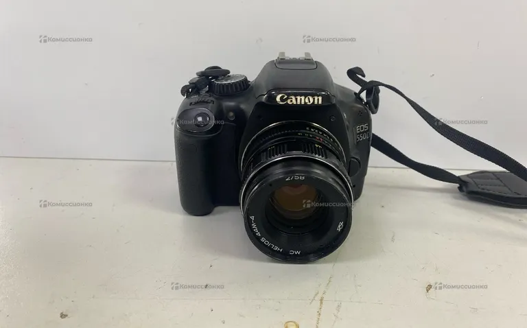 Фотоаппарат  Canon DS126271+вспышка
