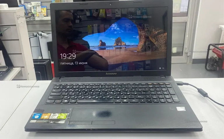 Ноутбук Lenovo