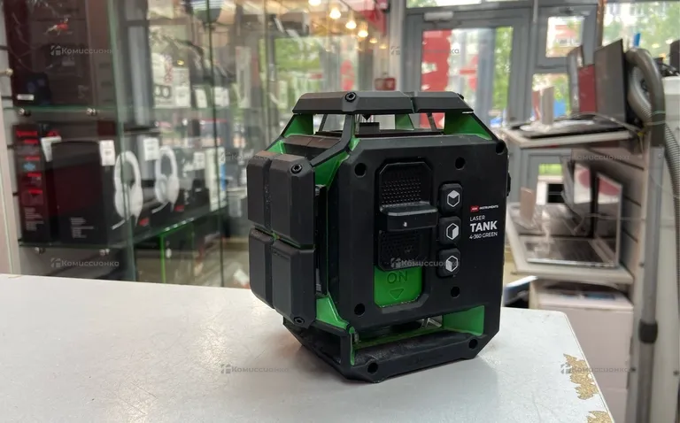 Лазерный уровень ADA LaserTANK 4-360 GREEN