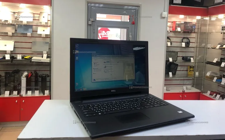 Ноутбук  dell inspiron 15