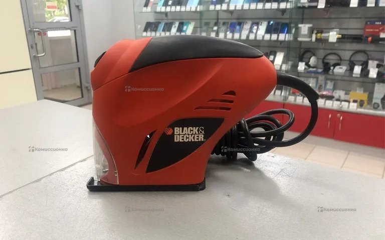 Электролобзик BLACK+DECKER KS100K
