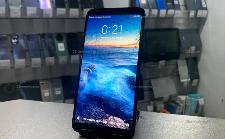 Xiaomi Redmi 5 Plus 3/32 ГБ