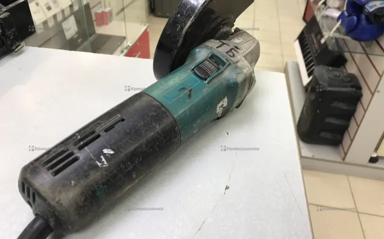 УШМ makita 9566C