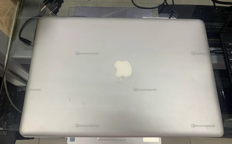 Ноутбук  MacBook Pro 2009