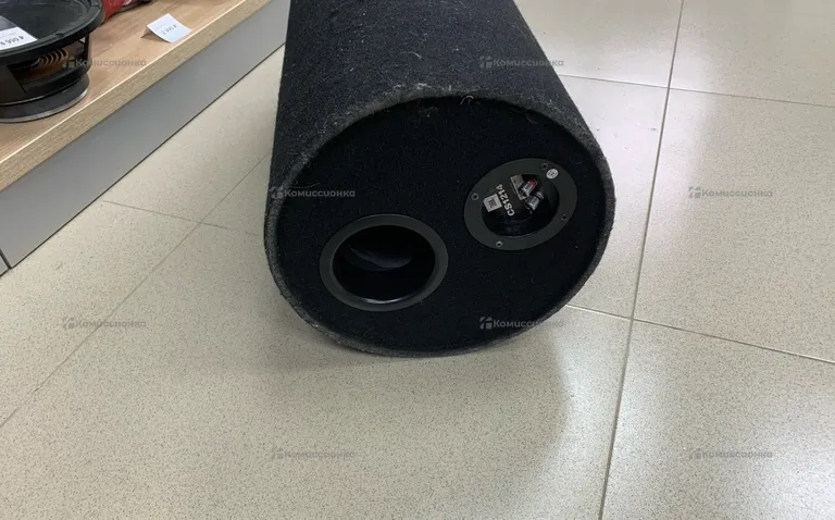 Сабвуфер Alpine SWG-1244 800W в коробе JBL