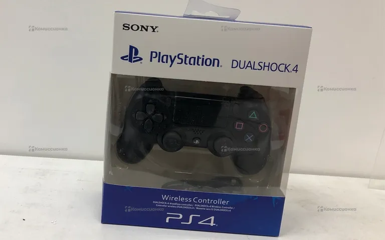 Джойстик PS4
