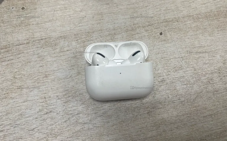 Наушники AirPods Pro