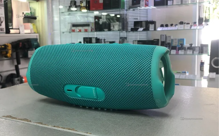 Колонка JBL CHARGE 5