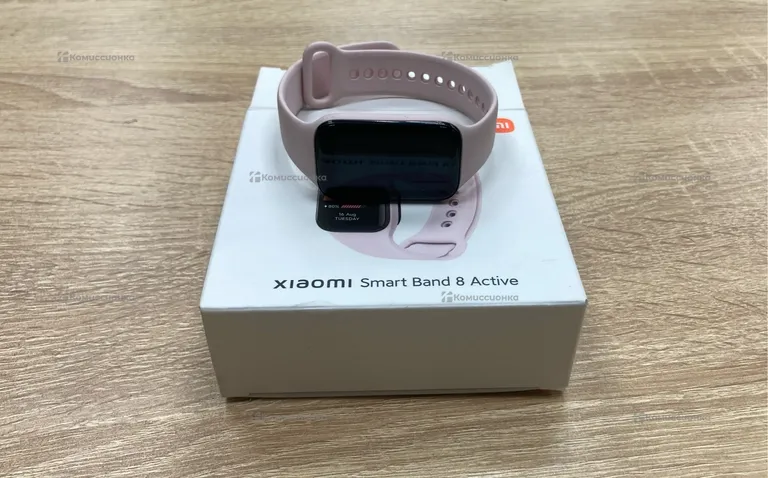 Часы Xiaomi Smart Band 8 Active