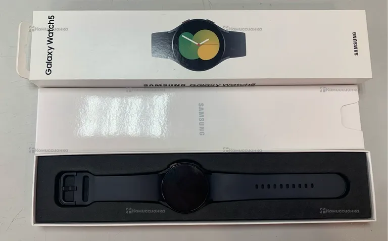 Часы  Samsung Galaxy Watch 5 40mm