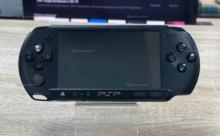Приставка Sony PSP E1008