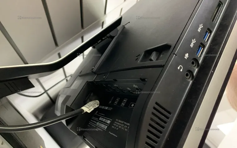 Моноблок  Hp Compaq Elite 8300