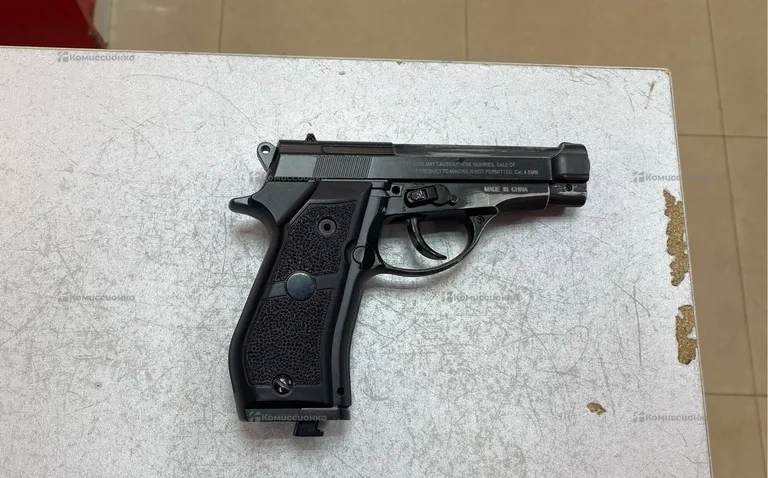 Пневматический пистолет Stalker S84