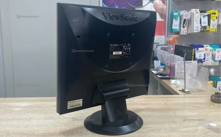 Монитор Viewsonic VA703m