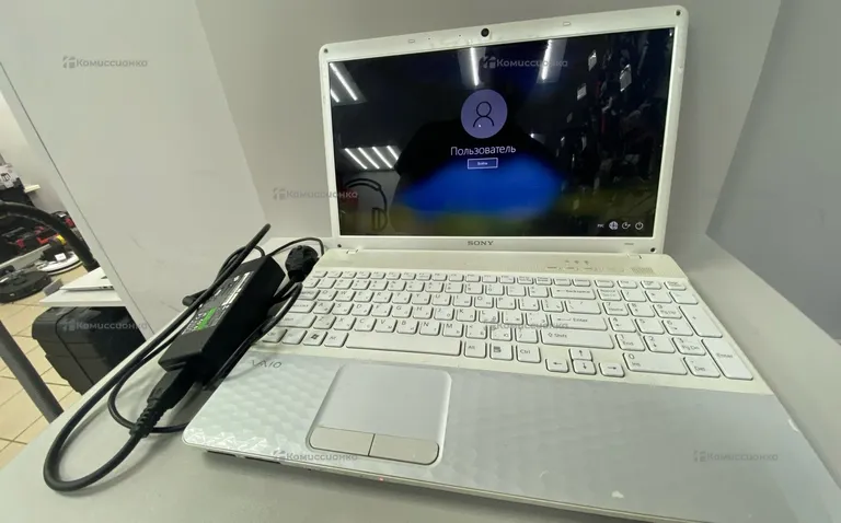 Ноутбук  Sony vaio pcg-71911v