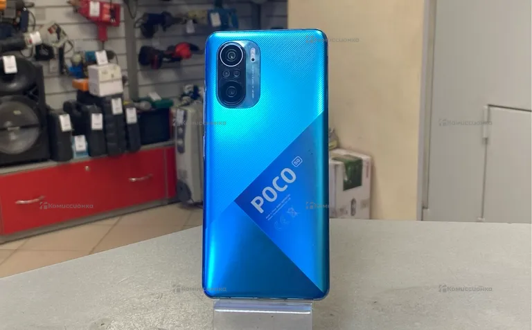 Xiaomi POCO F3 8/256GB.