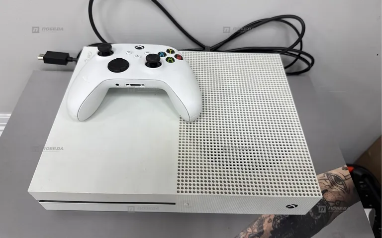 Xbox Игровая приставка Xbox One S 500