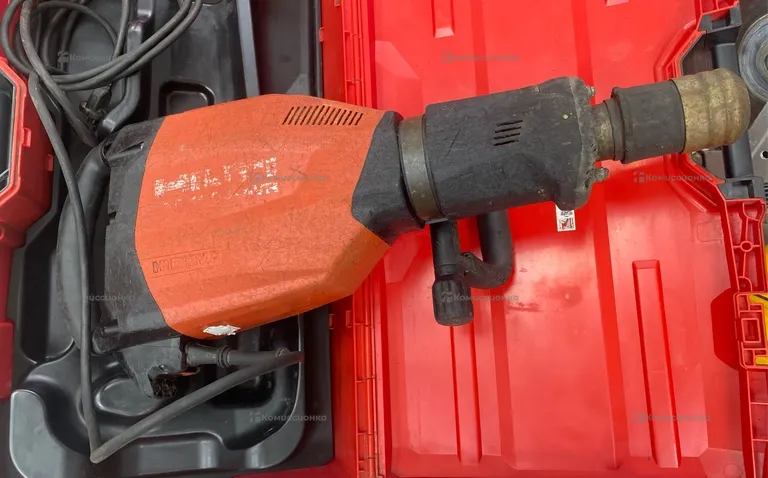 Отбойный молоток Hilti TE 1000-AVR