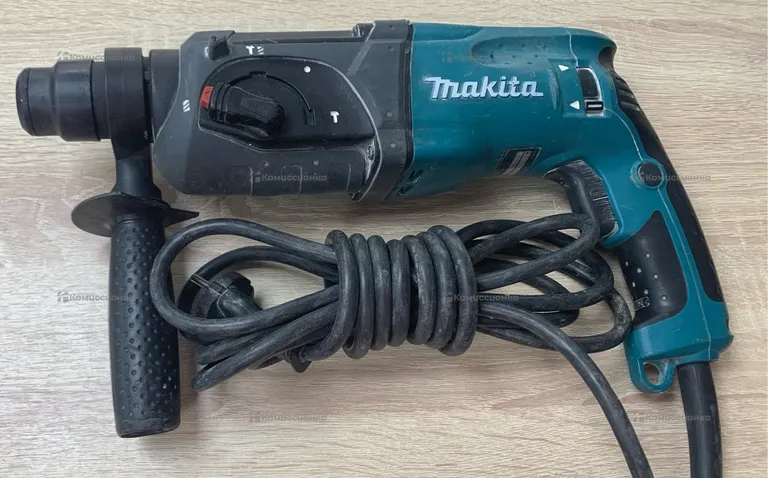 Перфоратор Makita HR2470 K