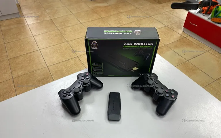 Приставка gamebox 2.4 Wireless controller gamepad