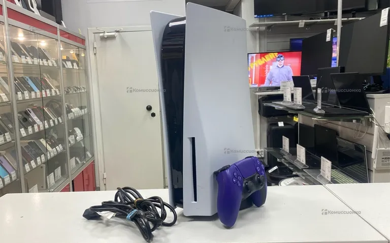 Приставка PS5 с дисководом