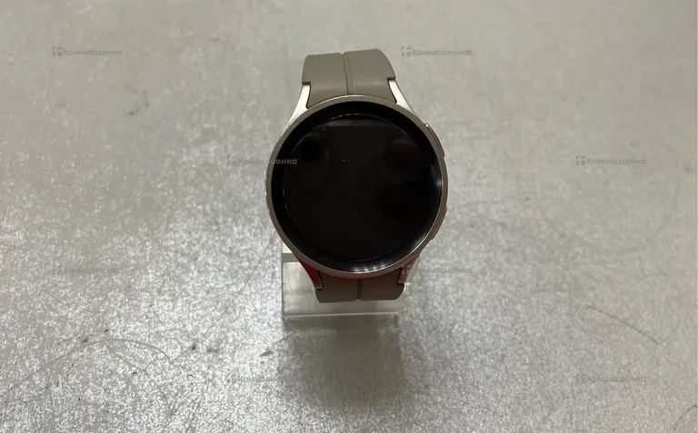 Часы  Samsung Galaxy watch 5 pro