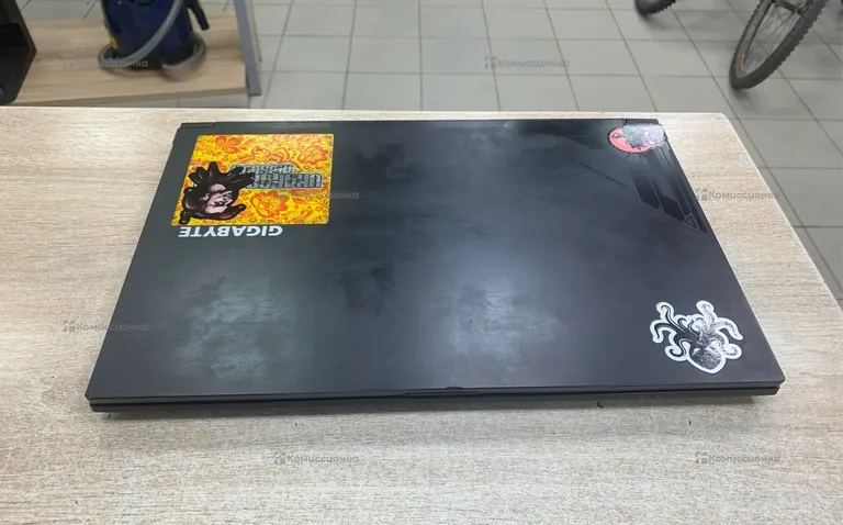 Ноутбук  gigabyte g5 he