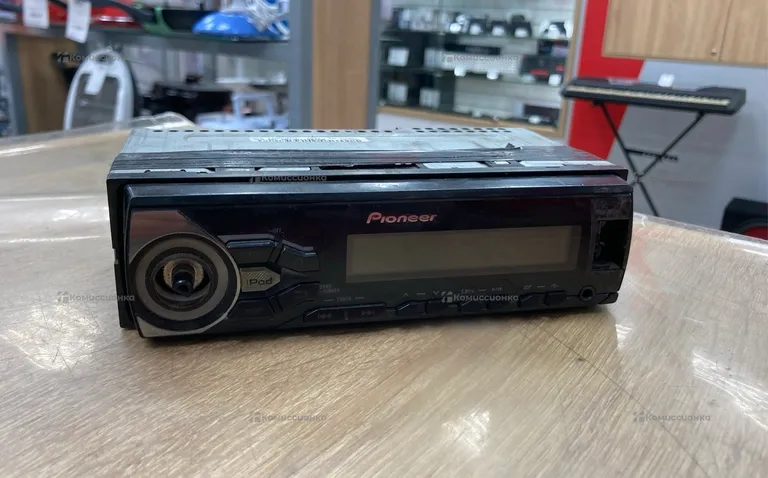 Автомагнитола  pioneer