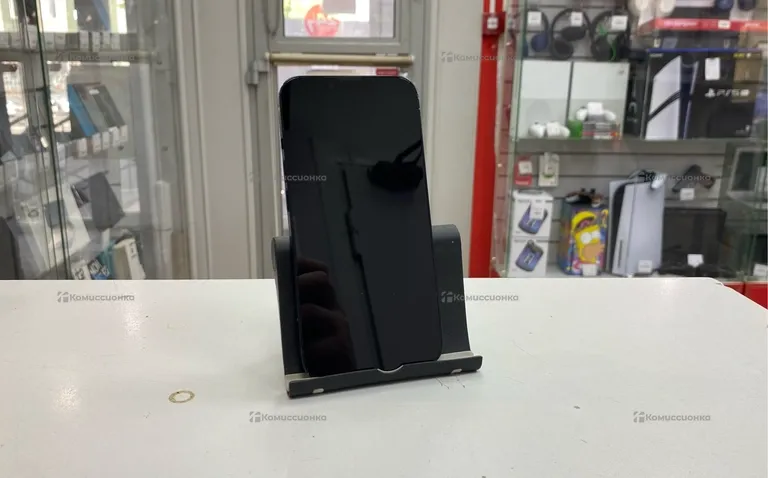 Apple iPhone 13 128 ГБ