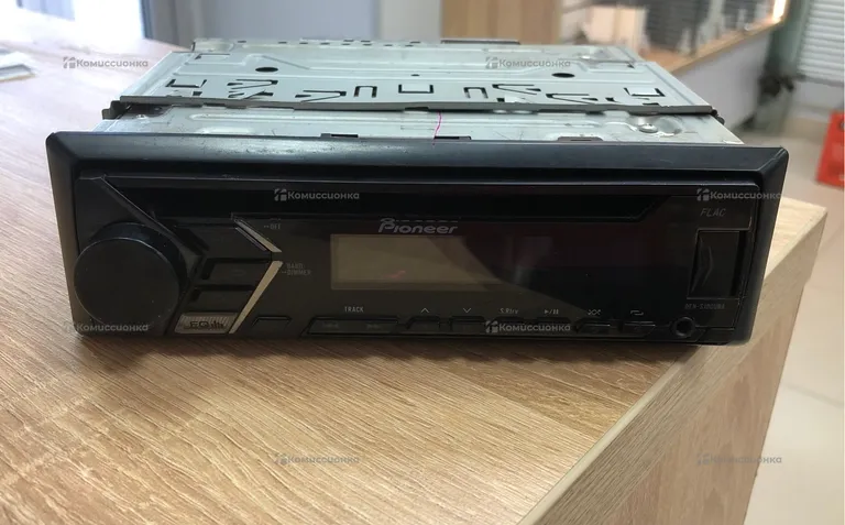 Автомагнитола  Pioneer DEH-S100UBA