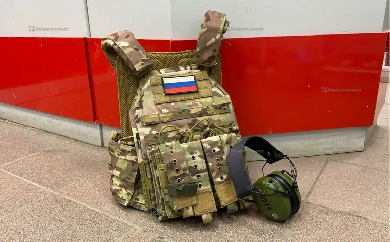 Бронежилет две стальные плиты 58м класс бр4 Наушн