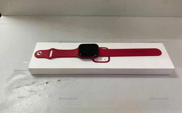 Apple Watch Series 7 45mm Red