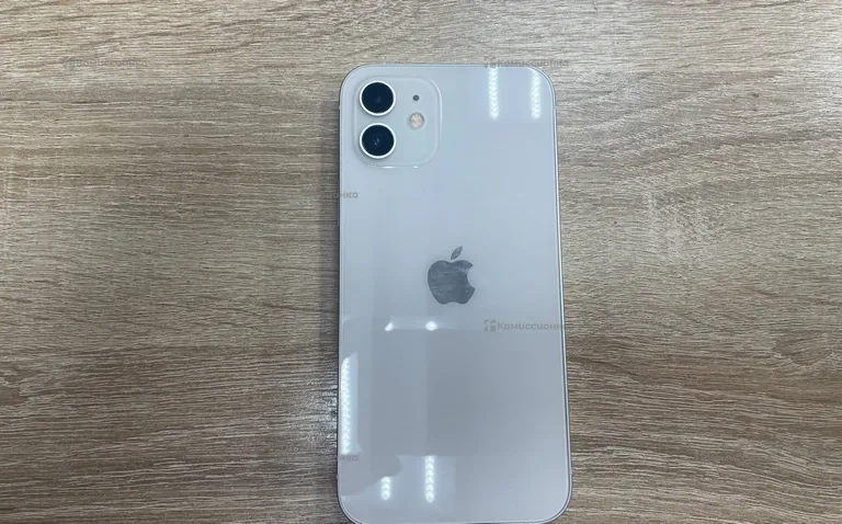 Apple iPhone 12 64ГБ