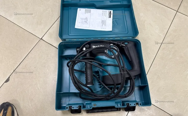 Перфоратор makita HR2810