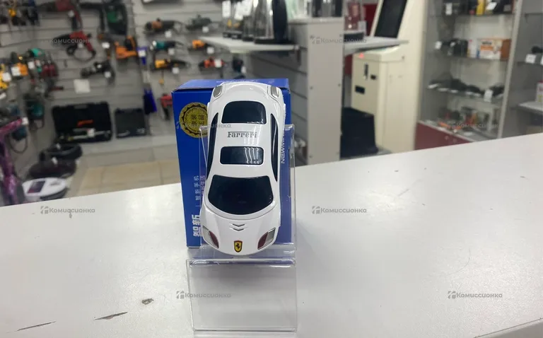 Раскладушка Newmind Ferrari