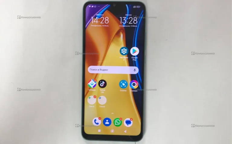 Xiaomi POCO C40 3/32 ГБ