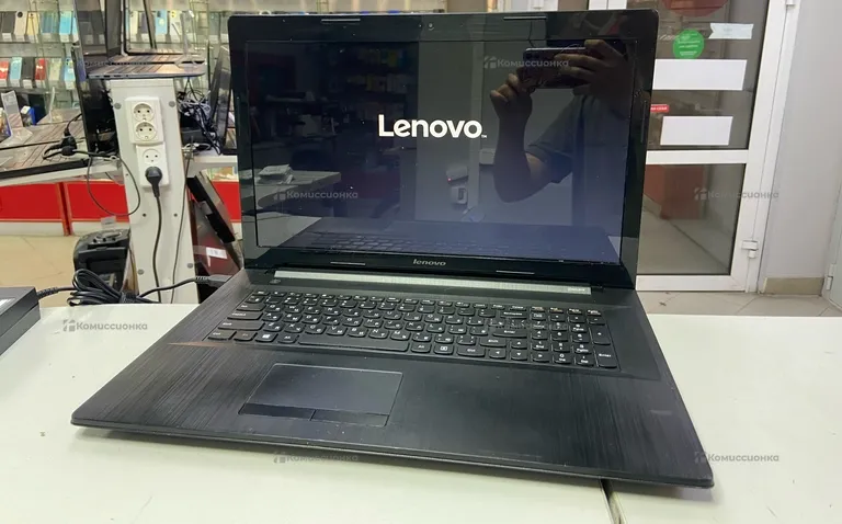 Ноутбук Lenovo