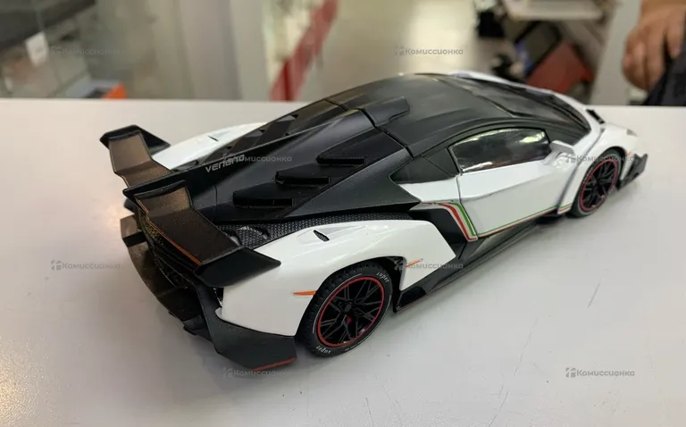 Машинка Lamborghini