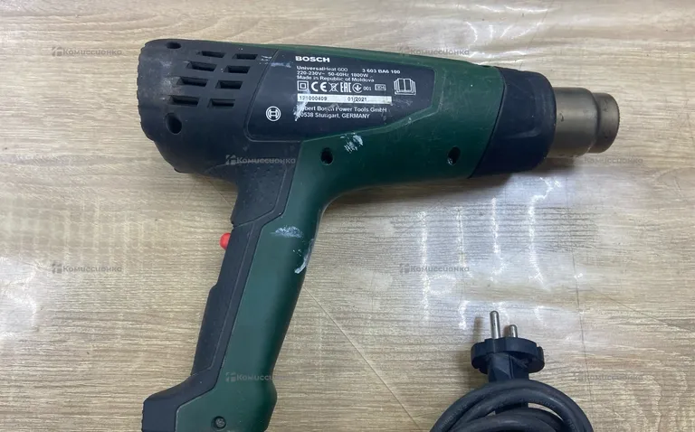 Фен строительный Bosch UniversalHeat 600