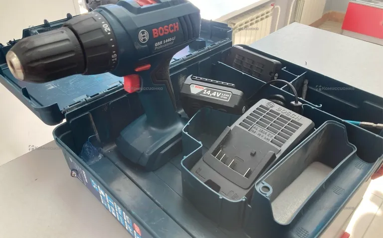 Дрель шуруповерт Bosch GSR 1440-Li