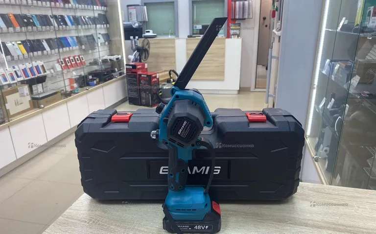 Аккумуляторная цепная пила Gramis 18V