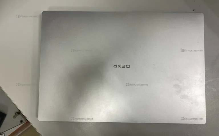 ноутбук Dexp c15-icw300