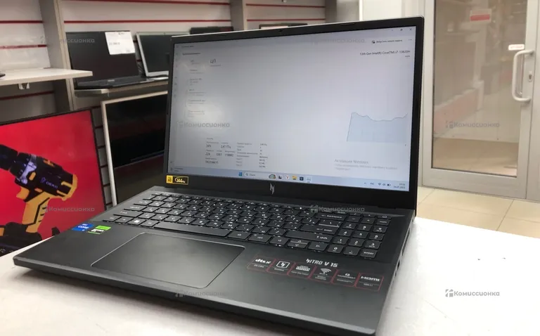 Ноутбук  Acer nitro v15 15-51 720b
