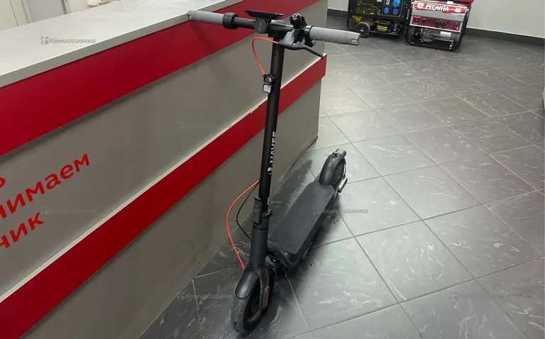 Электросамокат navee v3 pro