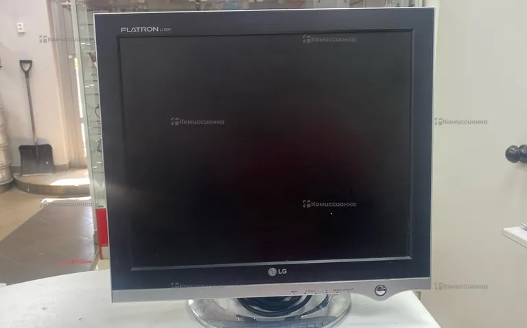 Монитор LG flatron 1720