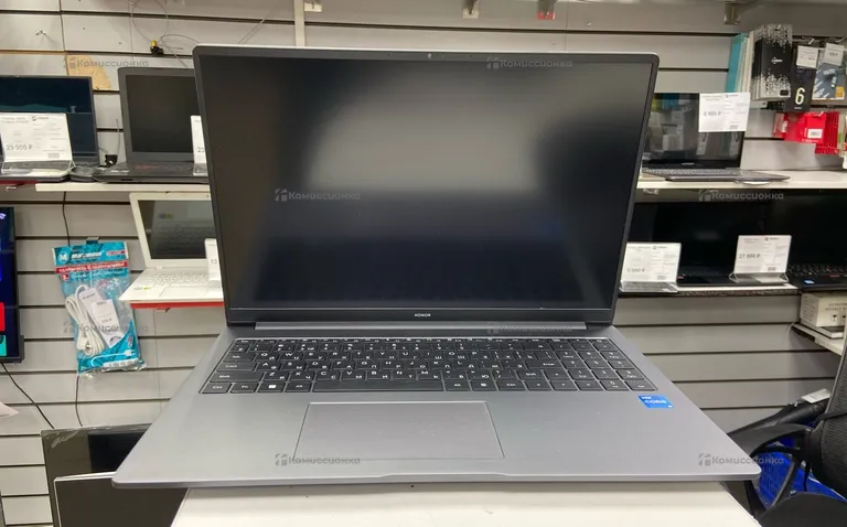 Huawei magic book x16 (i5-12450)