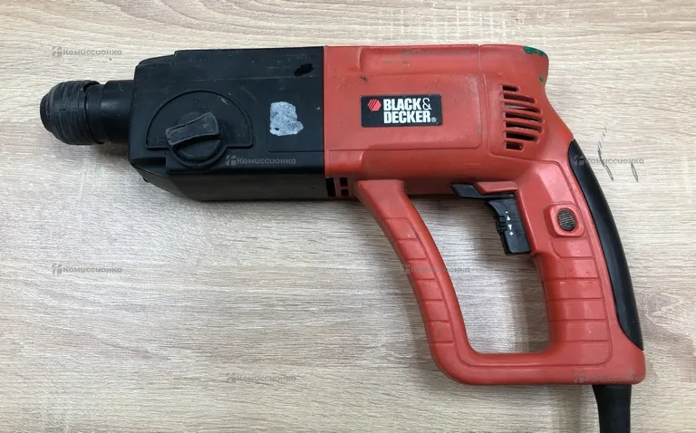 Перфоратор KD650 700W