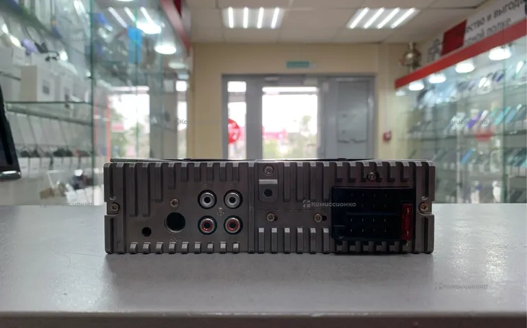Автомагнитола  Deaf Bonse DB-135