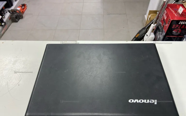 Ноутбук  Lenovo
